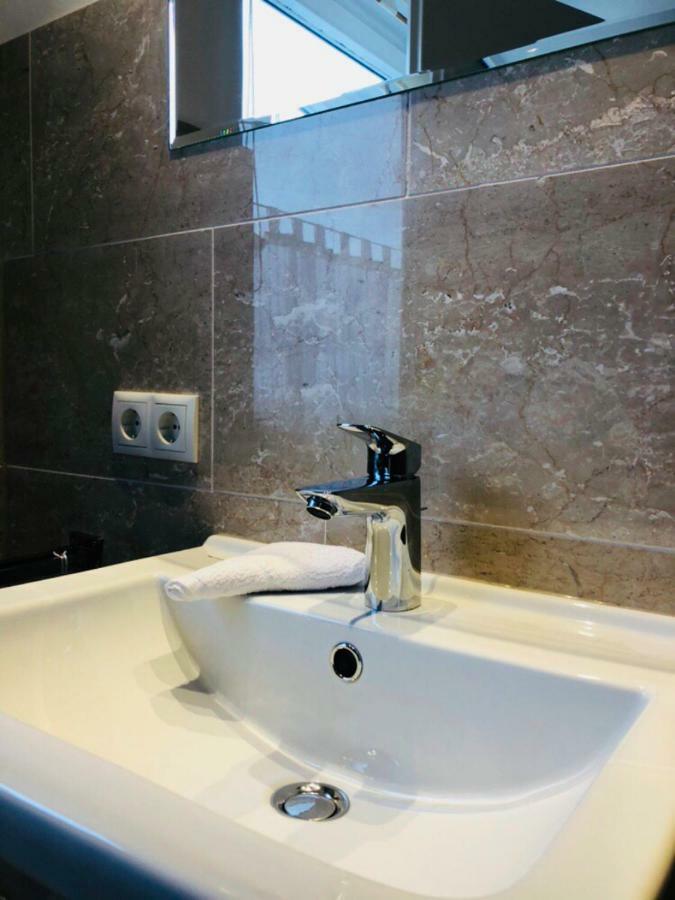 Family Apartment Alpine Living 2-4 Persons 拉德施塔特 外观 照片